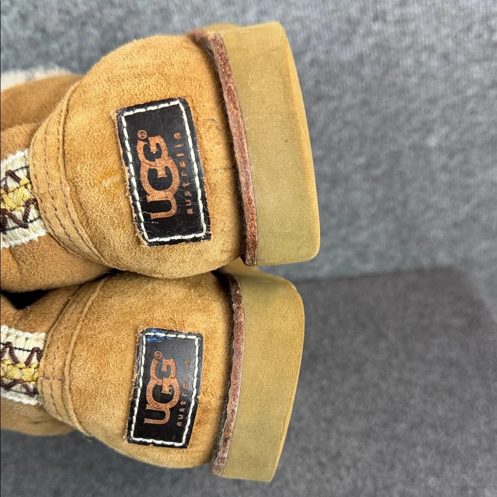 UGG Romney Women's Brown Shearling Lace-Up Boots Size 7‎